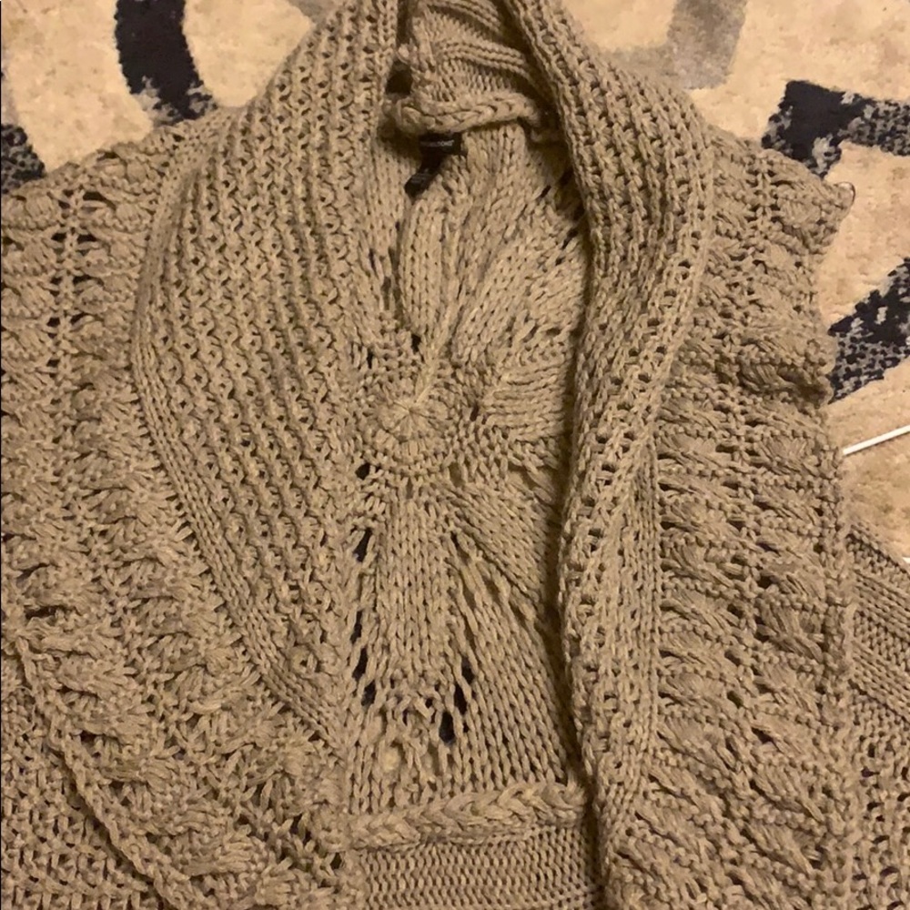 Sweater vest